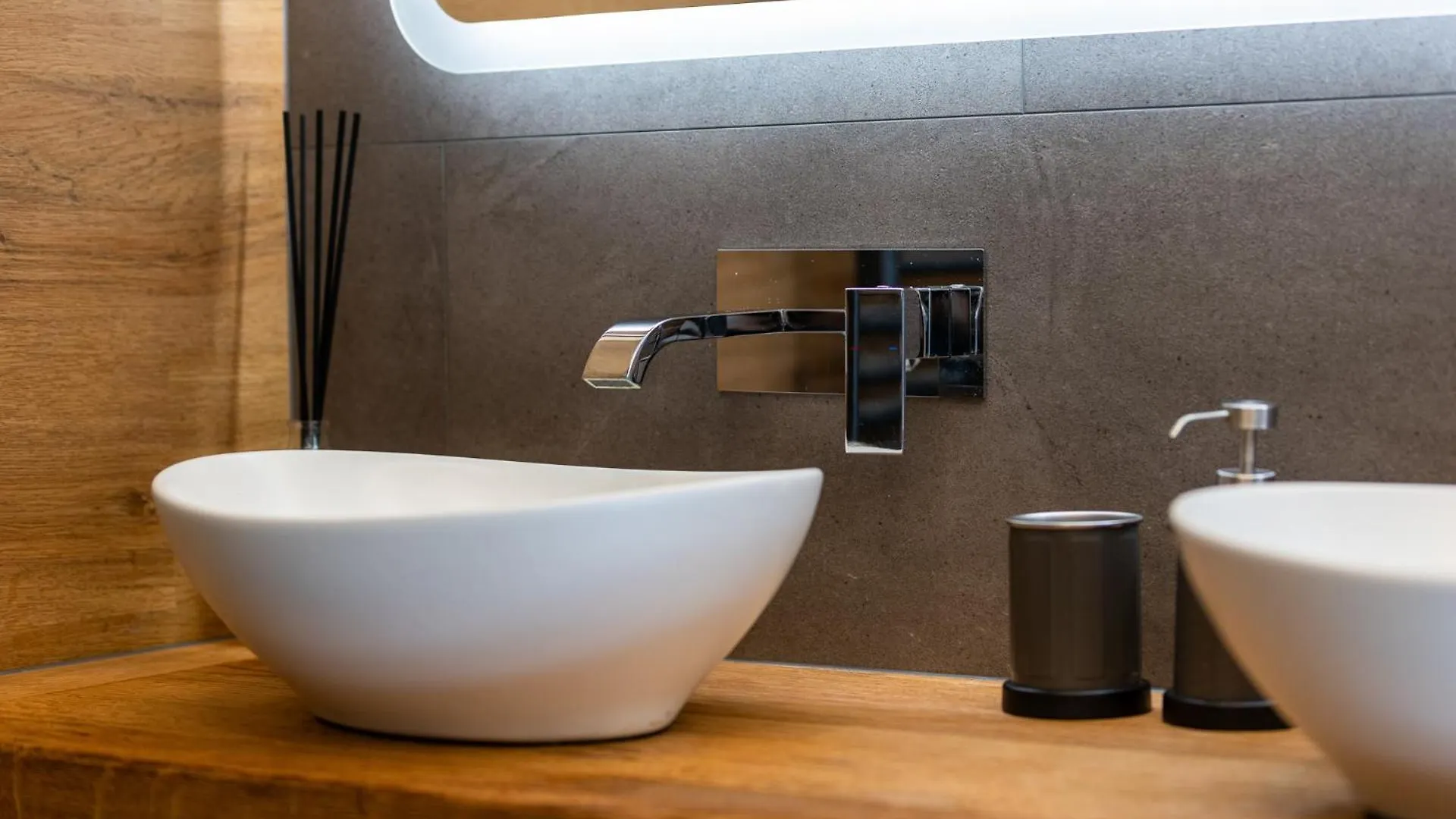 ノーリ Spettacolare Vista Isola Terrazza E Idromassaggioヴィラ 別荘
