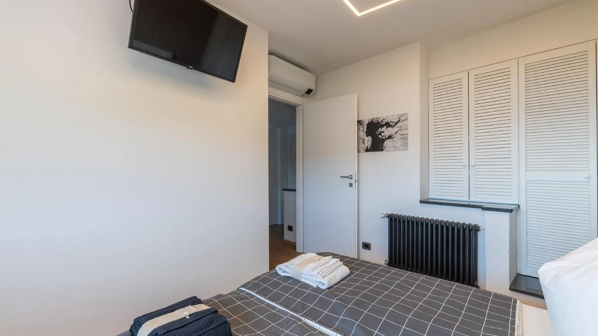 別荘 ノーリ Spettacolare Vista Isola Terrazza E Idromassaggioヴィラ